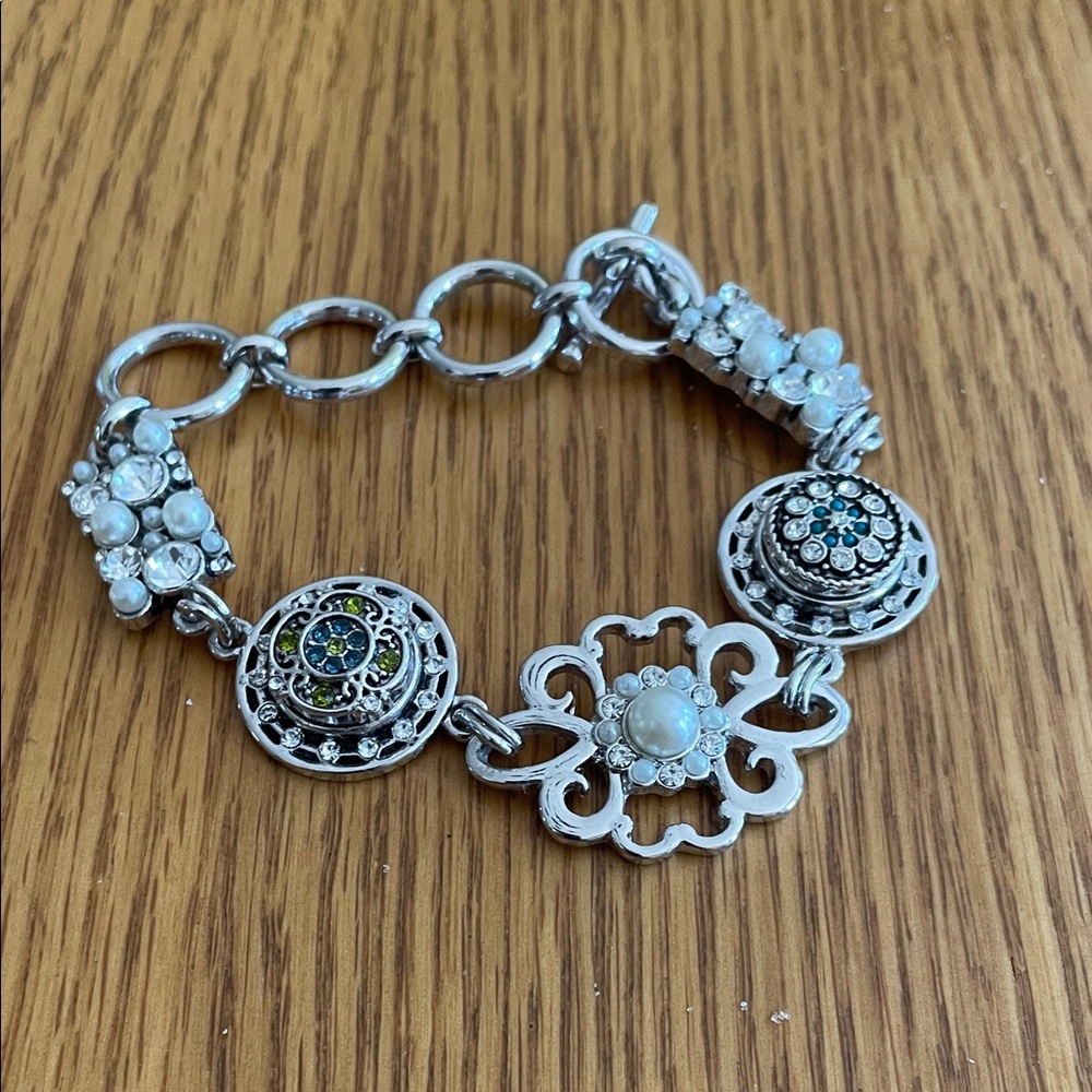Magnolia and Vine Bracelet with faux pearls crystals and 2 snaps